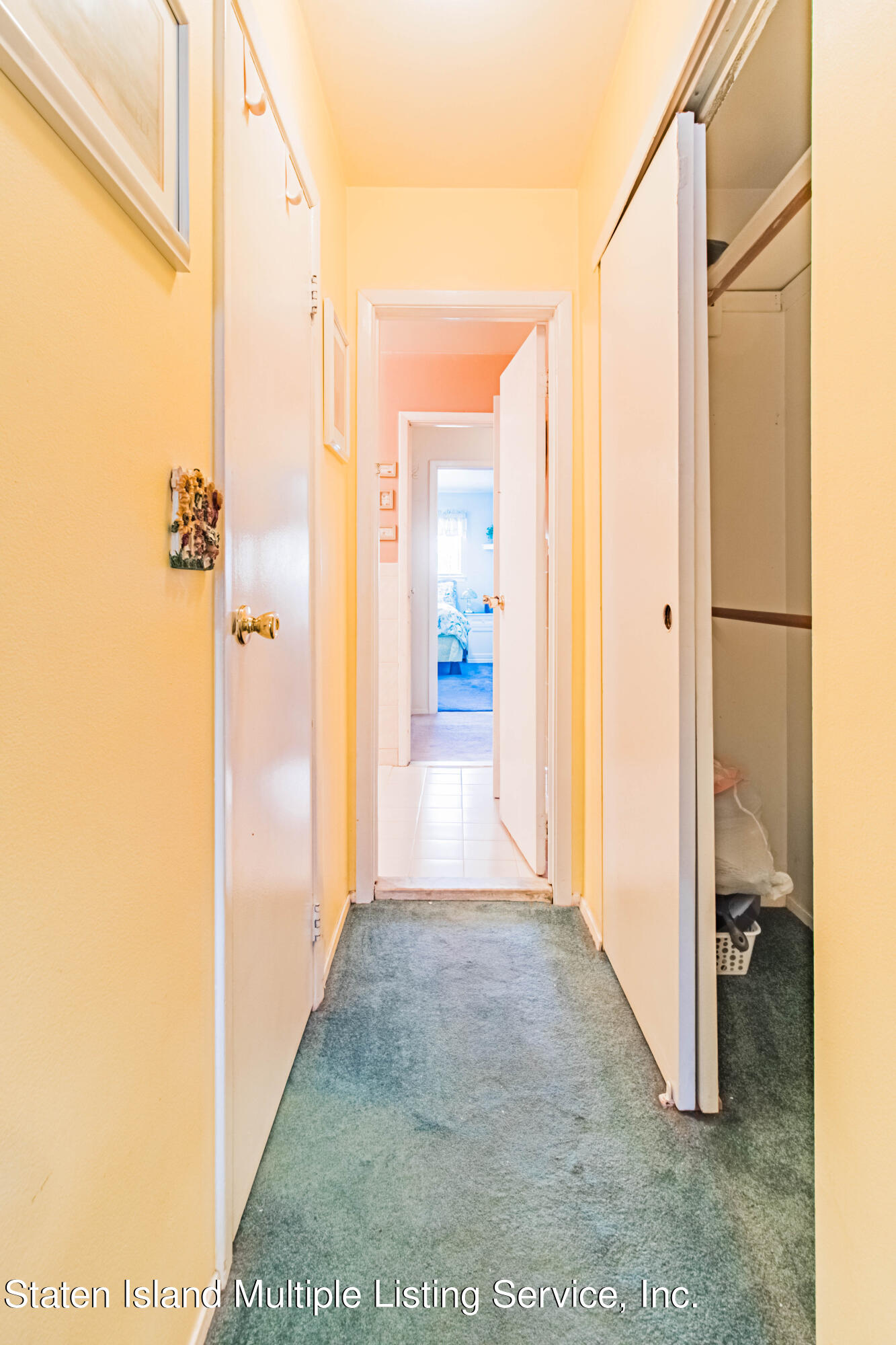 62 Stonegate Drive Staten Island, NY 10304 - Photo 19 of 29 19