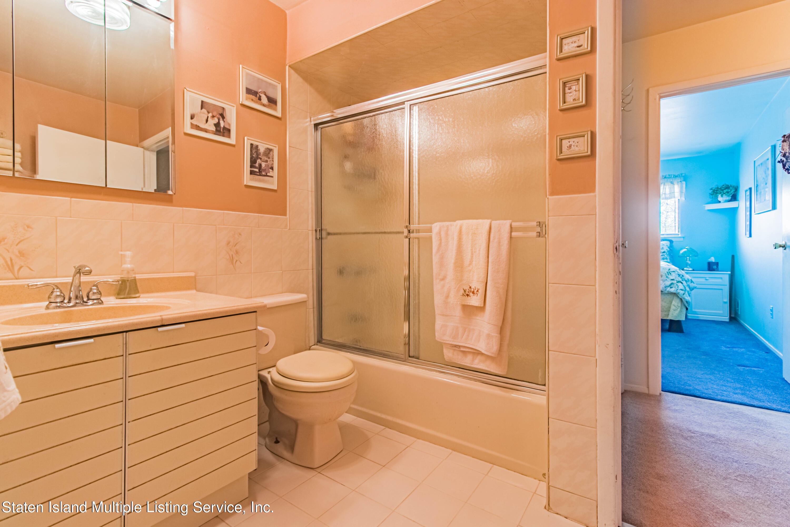 62 Stonegate Drive Staten Island, NY 10304 - Photo 21 of 29 21