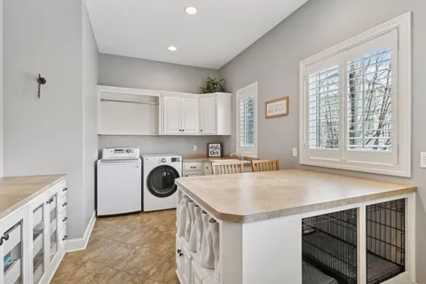 $1,350,000 | 17747 64th Avenue North, Maple Grove, MN 55311