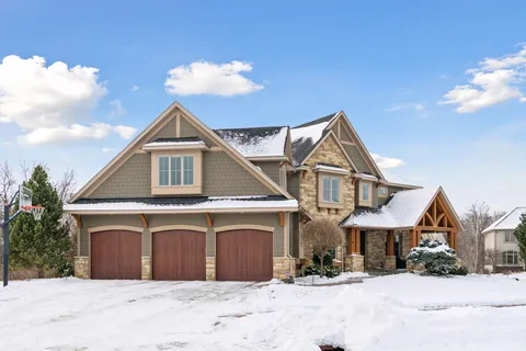 $1,350,000 | 17747 64th Avenue North, Maple Grove, MN 55311