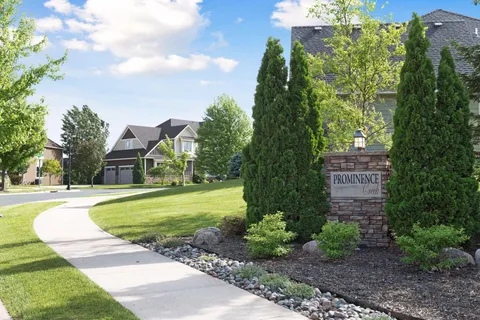 $1,350,000 | 17747 64th Avenue North, Maple Grove, MN 55311
