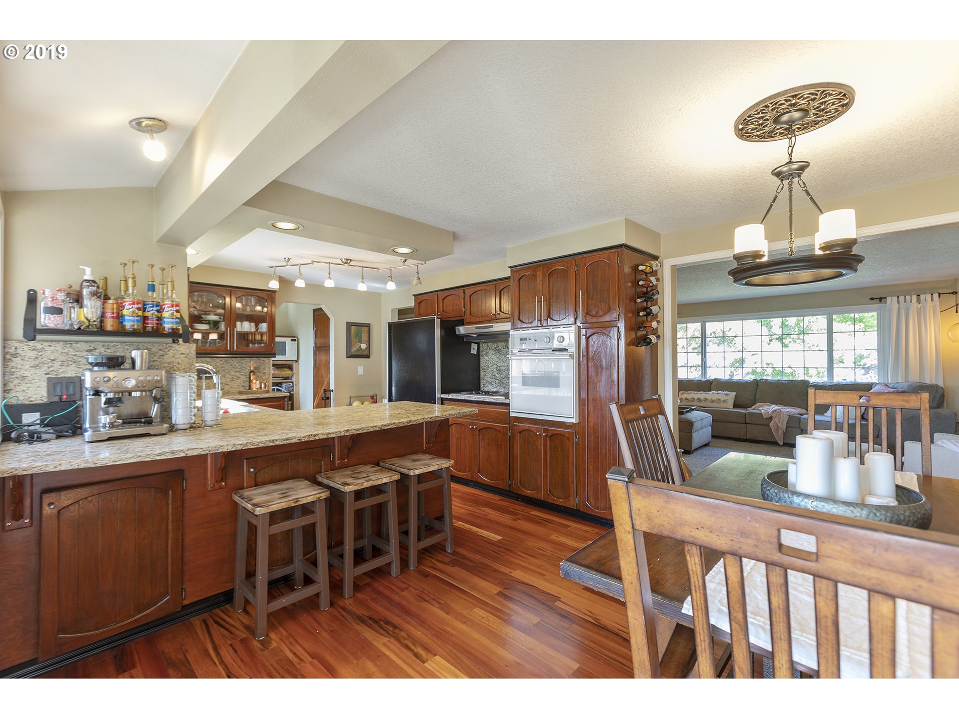 17550 Springhill Place Gladstone, OR 97027 - Photo 7 of 25 Gallery Image 7