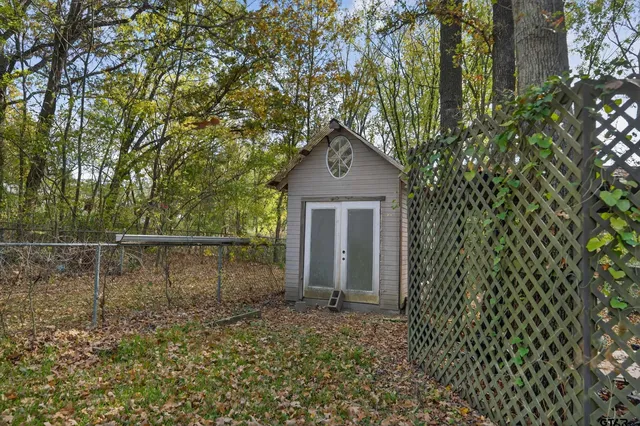 $249,900 | 1620 Woodland Drive, Canton, TX 75103