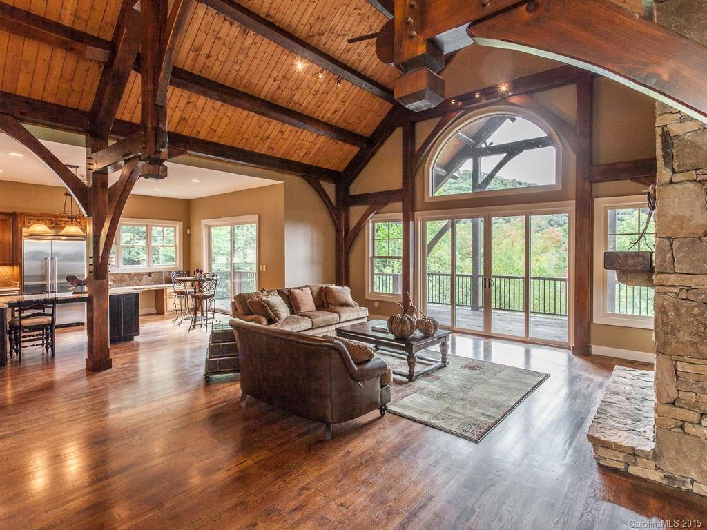 323 Sunset Point Road Burnsville, NC 28714 - Photo 8 of 23 Gallery Image 8