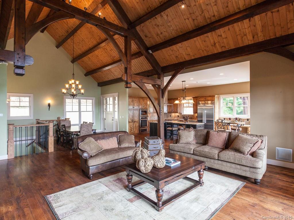 323 Sunset Point Road Burnsville, NC 28714 - Photo 10 of 23 Gallery Image 10