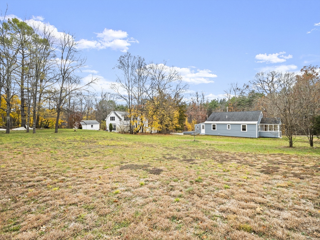 354 Townsend Road Groton, MA 01450 - Photo 39 of 39 a swimming pool is in the middle of a city