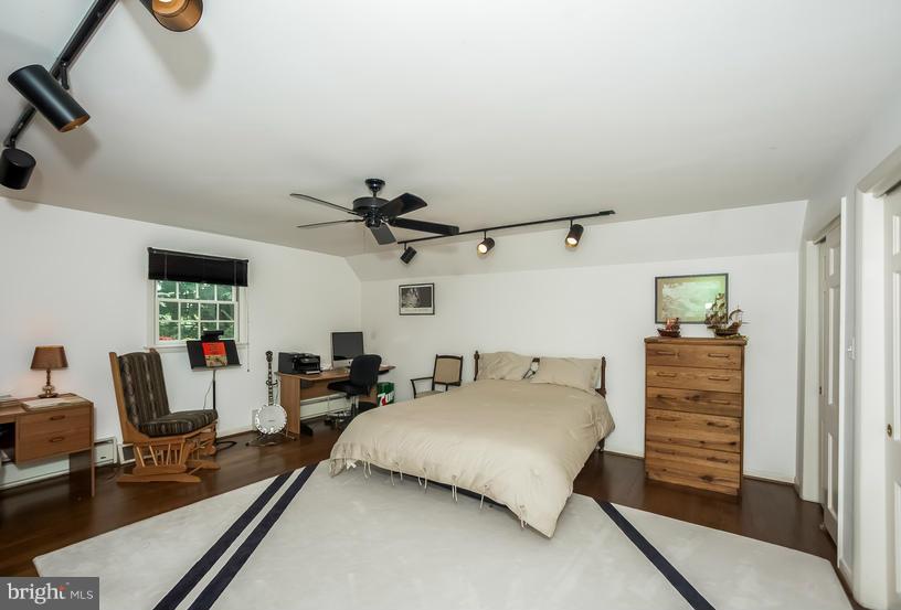 15820 Carroll Road Monkton, MD 21111 - Photo 13 of 30 Bedroom