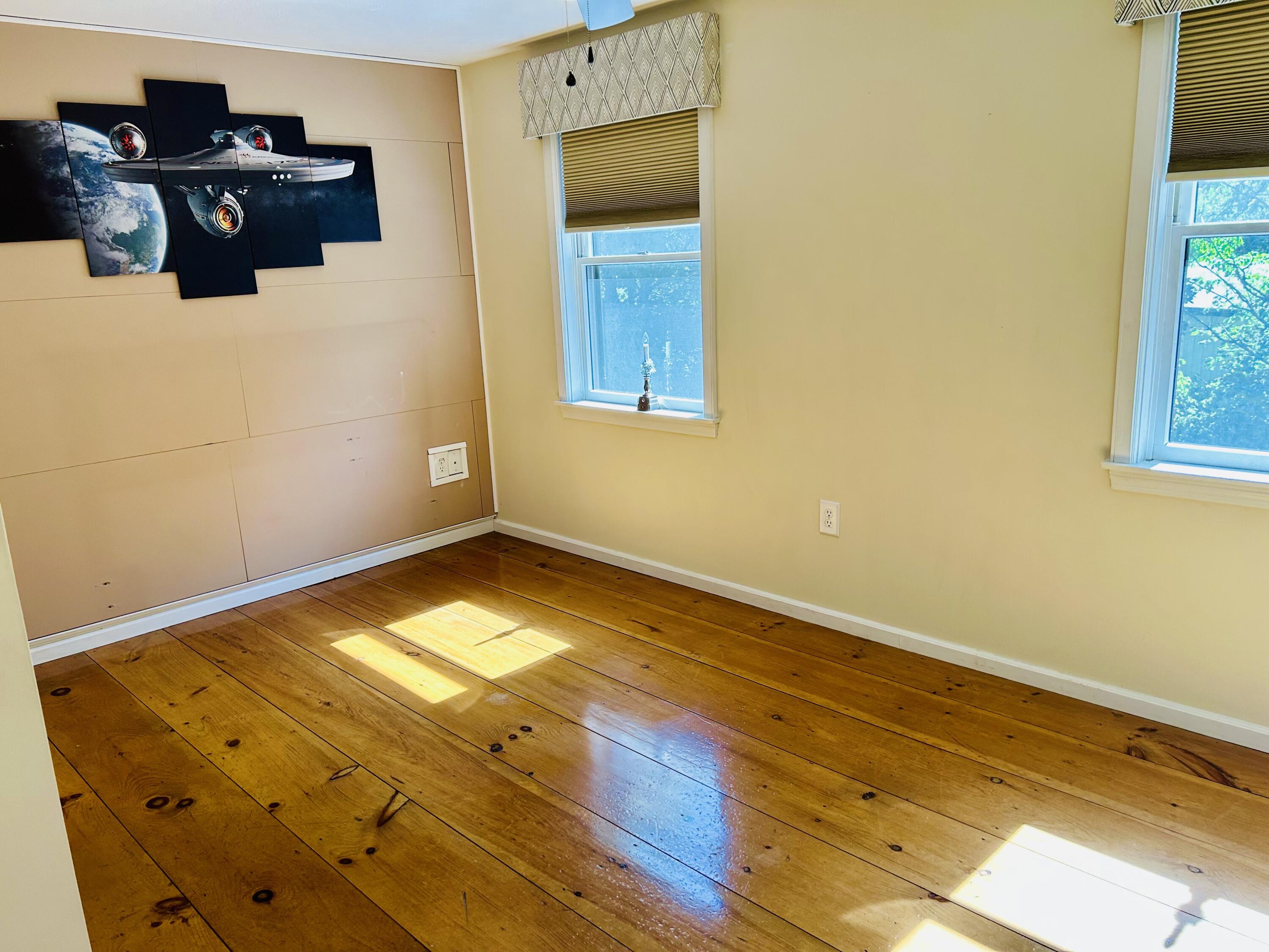 538 Main Street, Unit 3 Springvale, ME 04083 - Photo 21 of 30 IMG_4639