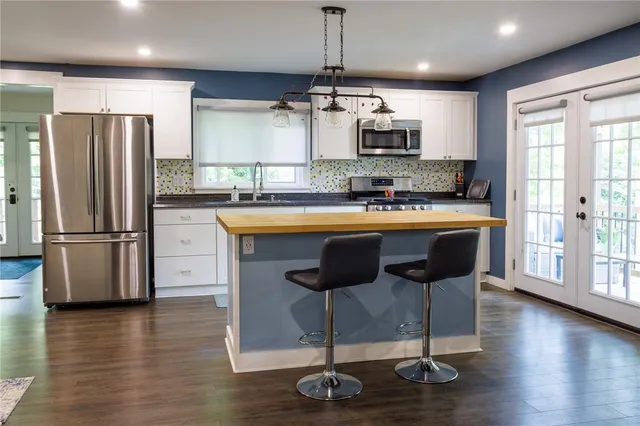 $389,000 | 4 Elizabeth Street, Naples, NY 14512