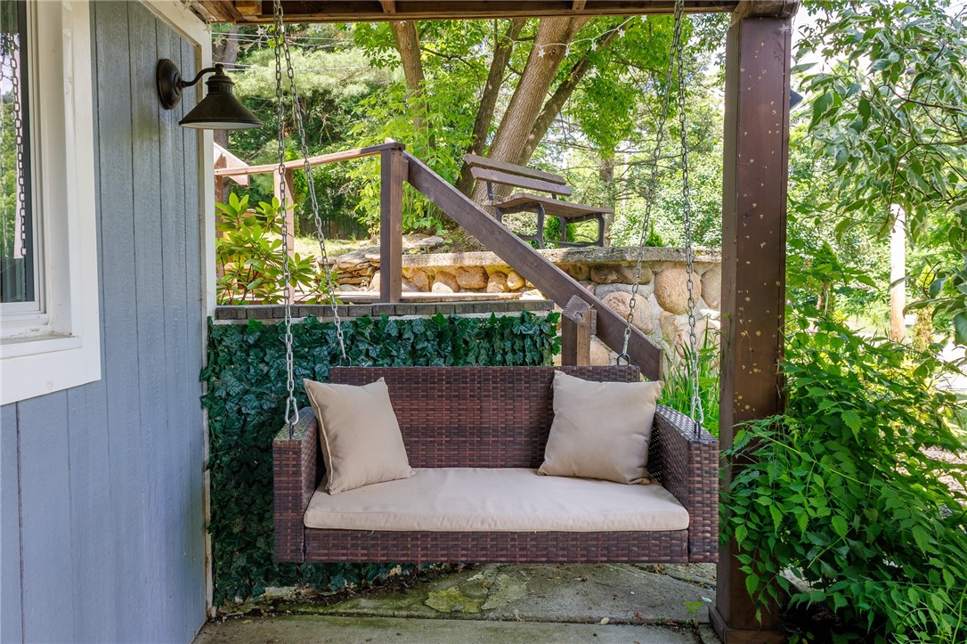 4 Elizabeth Street Naples, NY 14512 - Photo 5 of 48