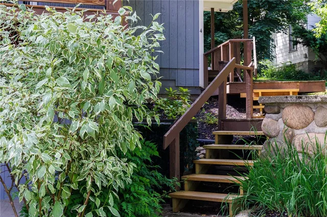 $389,000 | 4 Elizabeth Street, Naples, NY 14512