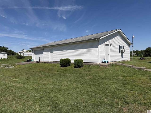 724 Armstrong Road Smithland, KY 42081 - Photo 35 of 41 36