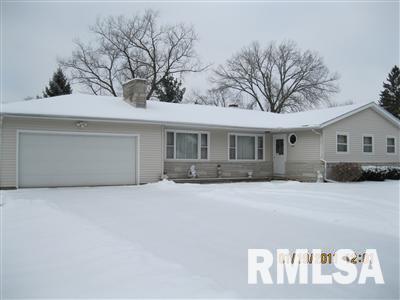 1234 Devils Glen Road Bettendorf, IA 52722 - Photo 14 of 16