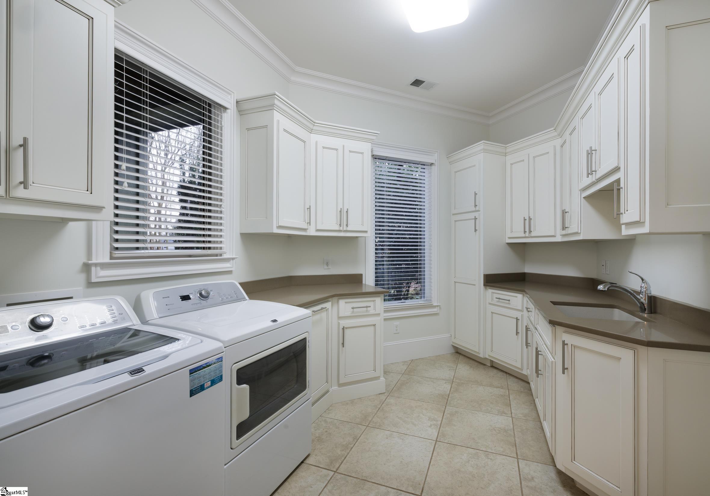 210 Thompson Road Greer, SC 29651 - Photo 48 of 50 Gallery Image 48