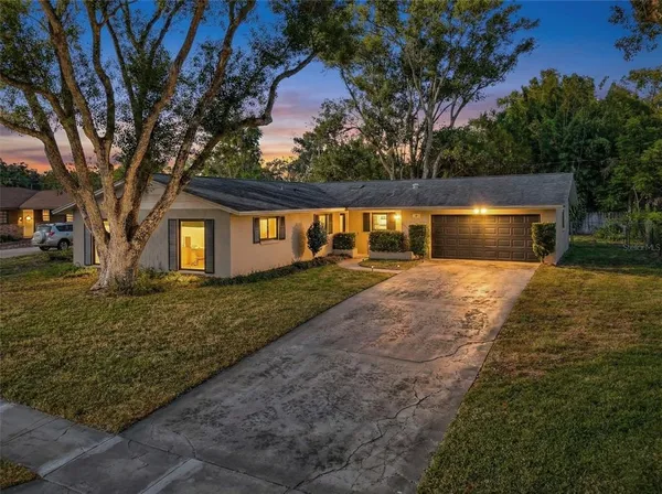 $530,000 | 806 Arlington Boulevard, Altamonte Springs, FL 32701