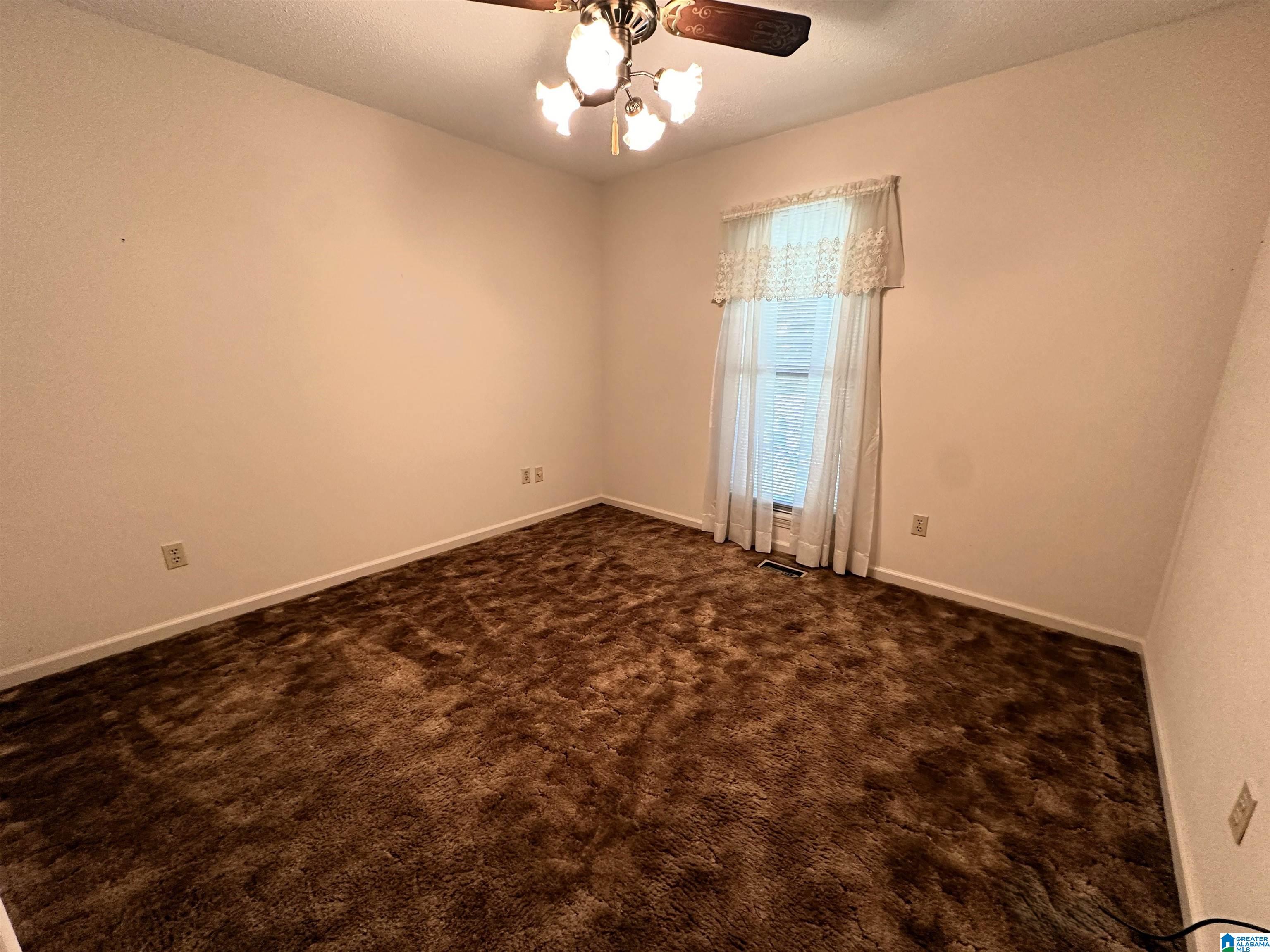 201 Rimcrest Drive Bessemer, AL 35022 - Photo 21 of 40