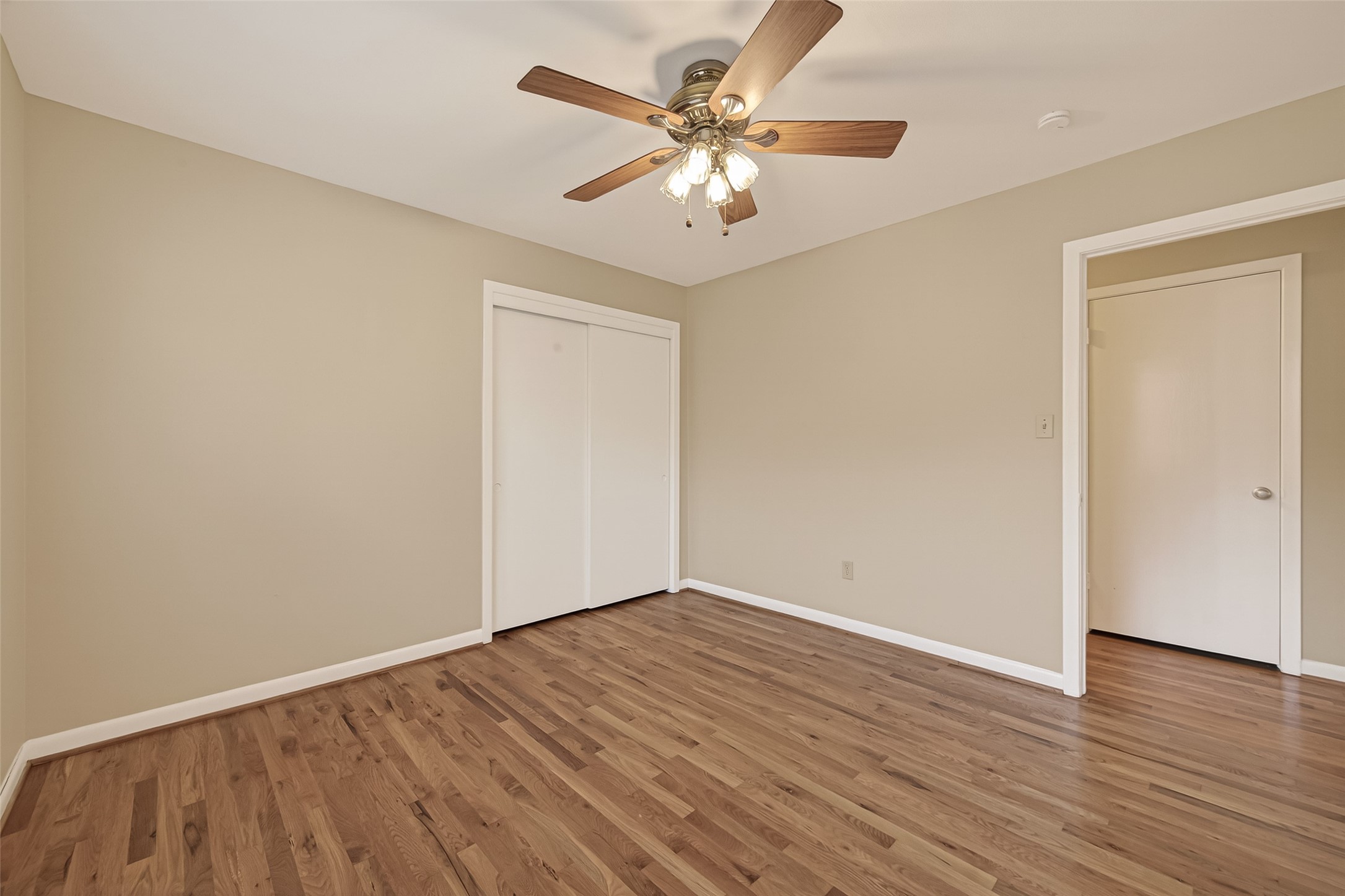5646 Hazen Street Houston, TX 77081 - Photo 33 of 43