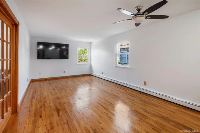 $1,120,000 | 34 Vandewater Avenue, Floral Park, NY 11001