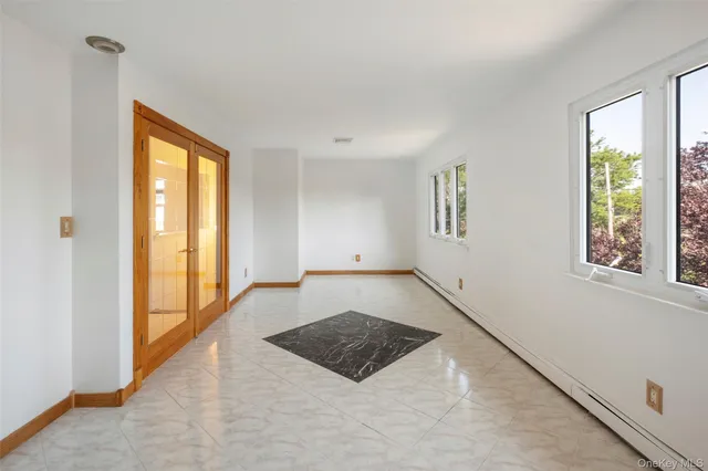 $1,120,000 | 34 Vandewater Avenue, Floral Park, NY 11001