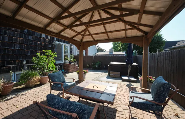 $1,120,000 | 34 Vandewater Avenue, Floral Park, NY 11001