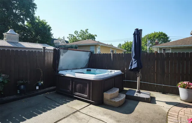 $1,120,000 | 34 Vandewater Avenue, Floral Park, NY 11001