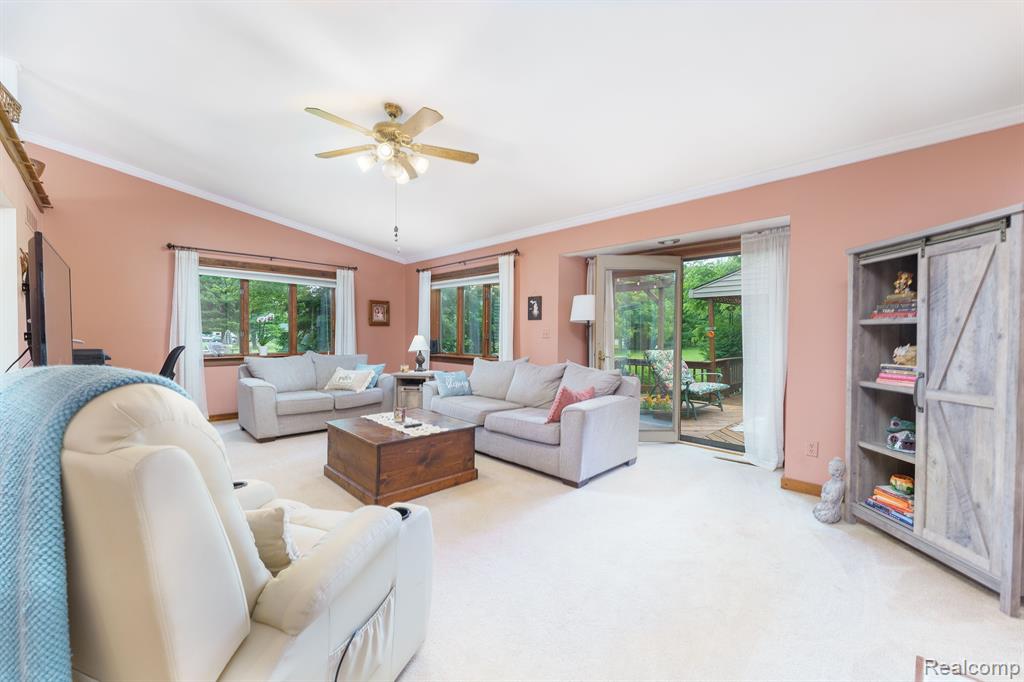 10206 Clark Road Davison, MI 48423 - Photo 15 of 47