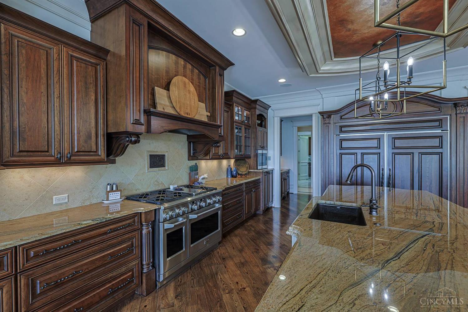 7951 Ayers Road Cincinnati, OH 45255 - Photo 27 of 99