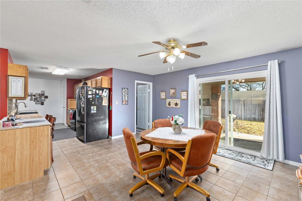 1408 North Lane Street Comanche, TX 76442 - Photo 13 of 34