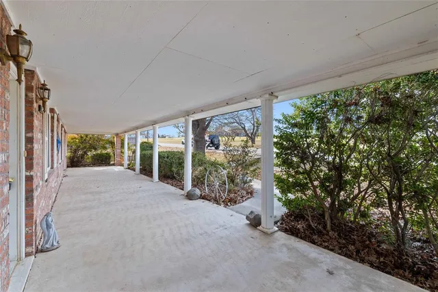 $274,999 | 1408 North Lane Street, Comanche, TX 76442