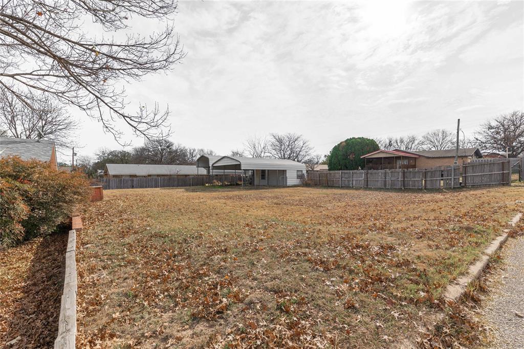 1408 North Lane Street Comanche, TX 76442 - Photo 33 of 34