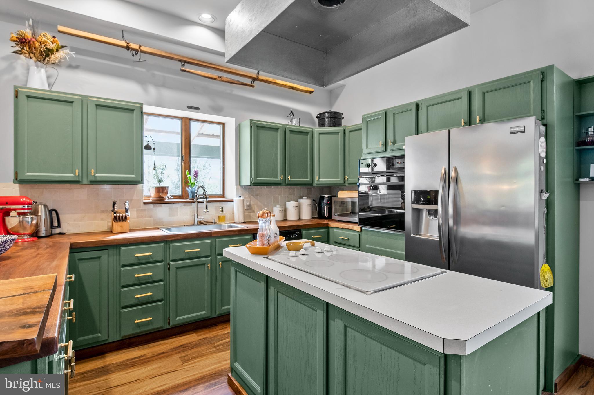 248 Warwick Road Elverson, PA 19520 - Photo 2 of 56 Updated kitchen with center island