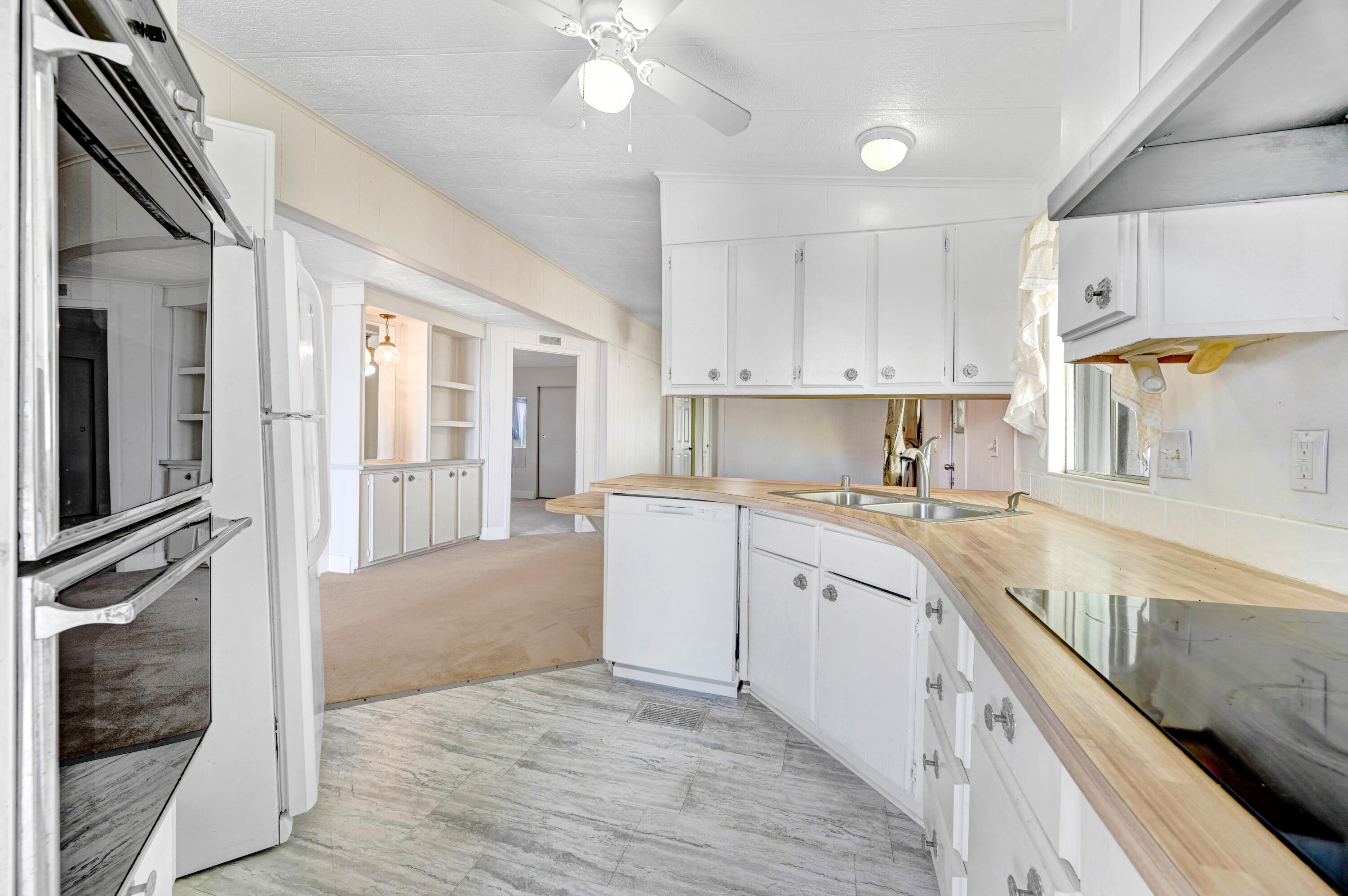 7500 Agawam Road Sebastian, FL 32976 - Photo 20 of 56 Kitchen