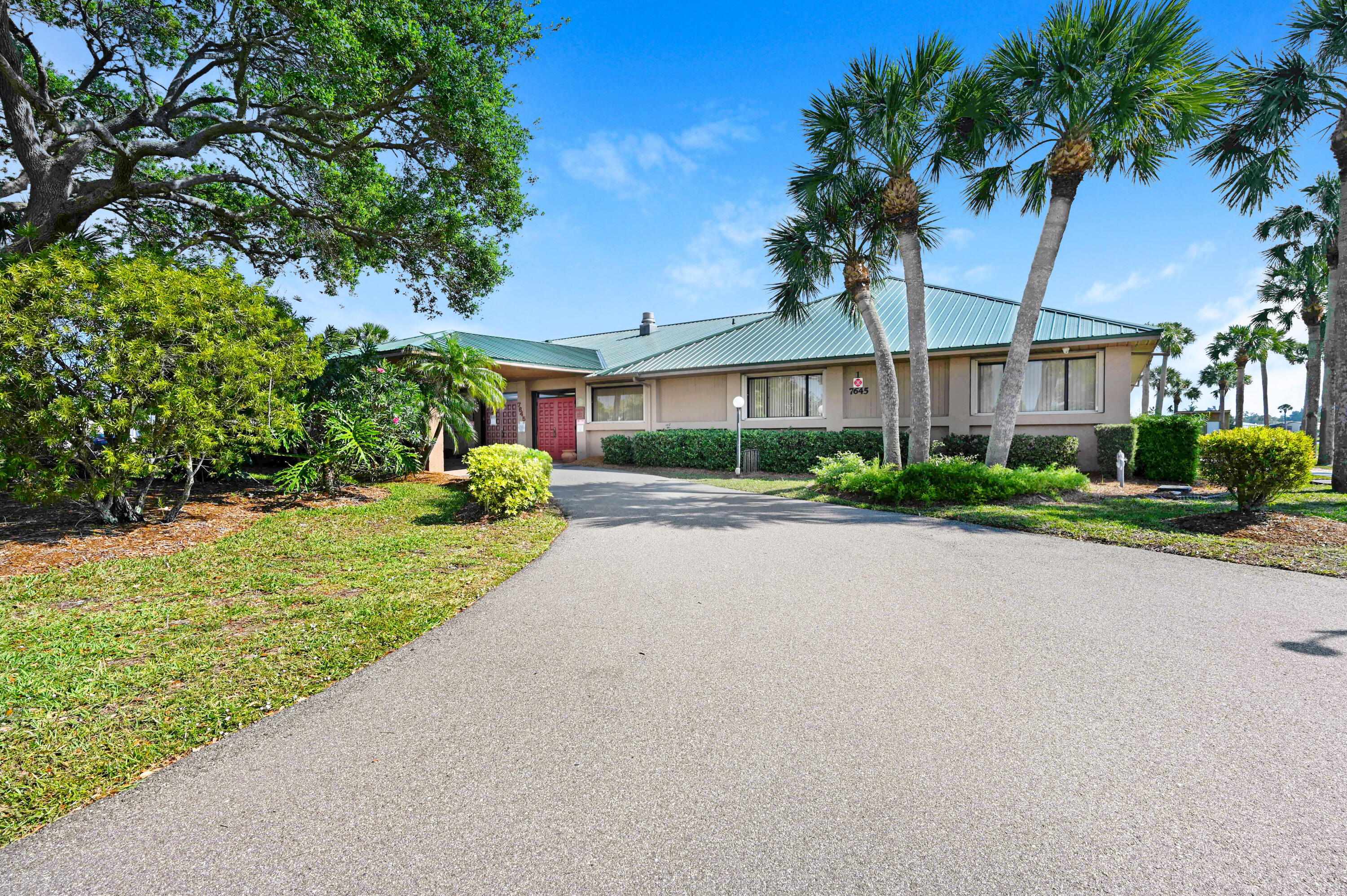 7500 Agawam Road Sebastian, FL 32976 - Photo 48 of 56 Clubhouse