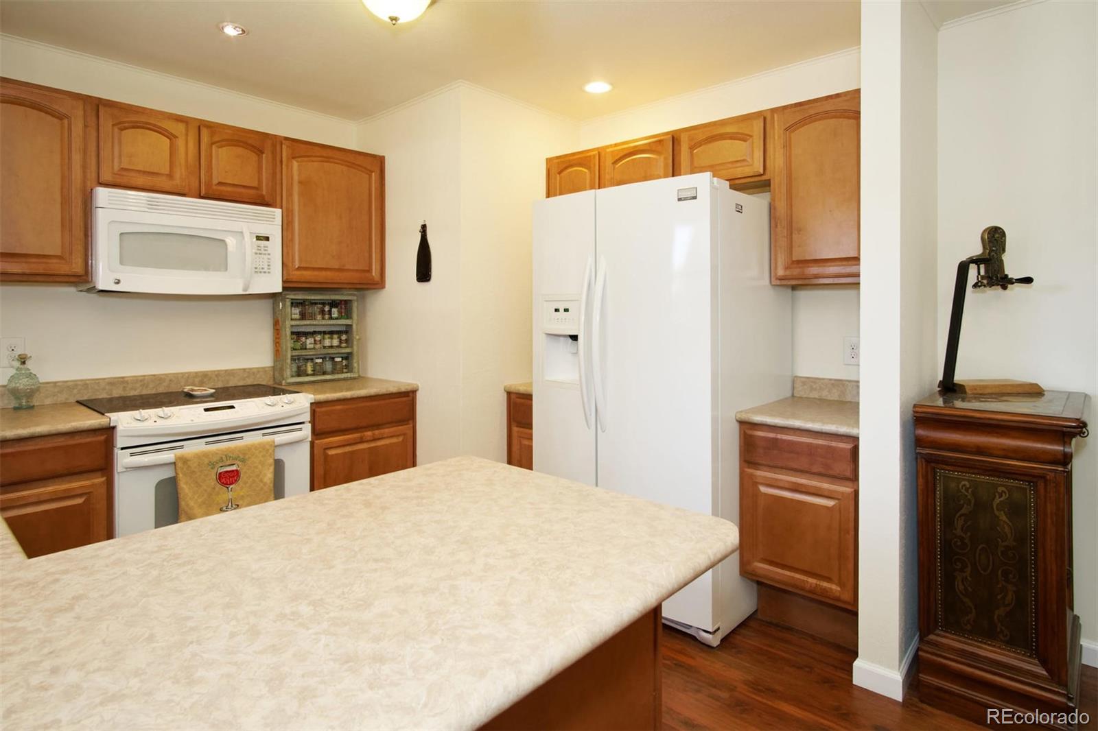 7910 West 46th Avenue Wheat Ridge, CO 80033 - Photo 9 of 33 Gallery Image 9