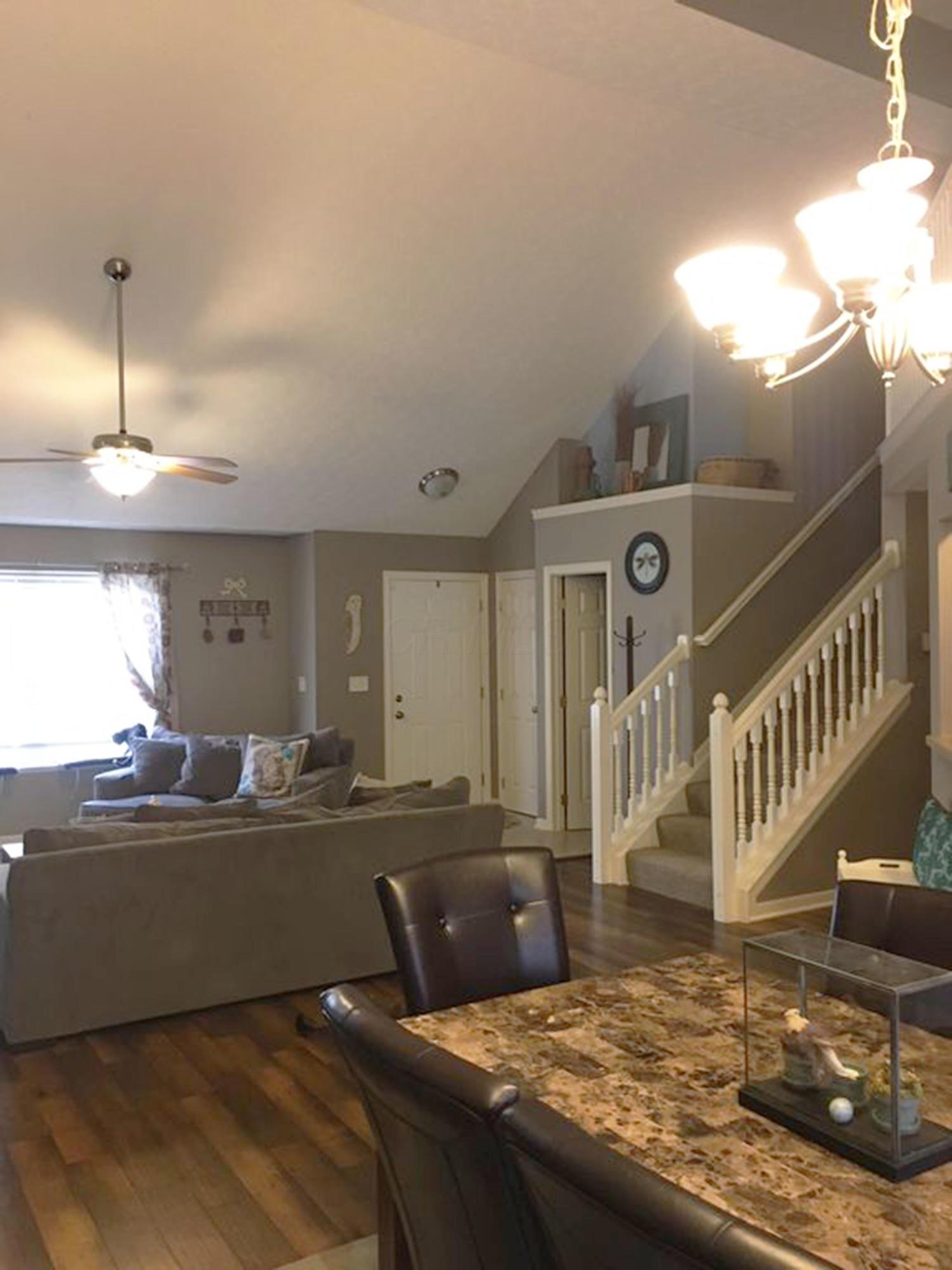 2930 Splitrock Road Columbus, OH 43221 - Photo 5 of 24 Gallery Image 5
