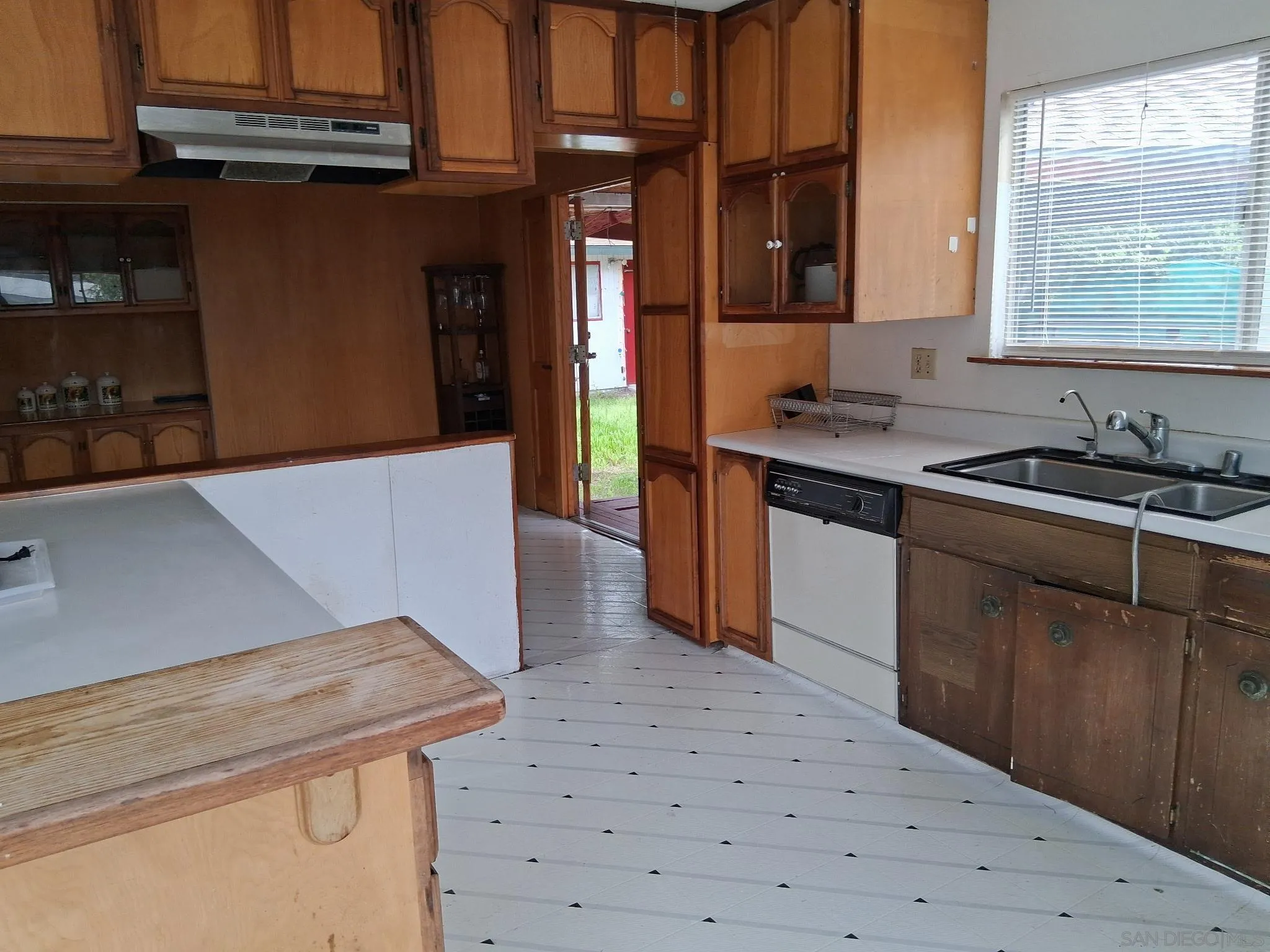 9317 Lamar Street Spring Valley, CA 91977 - Photo 24 of 30