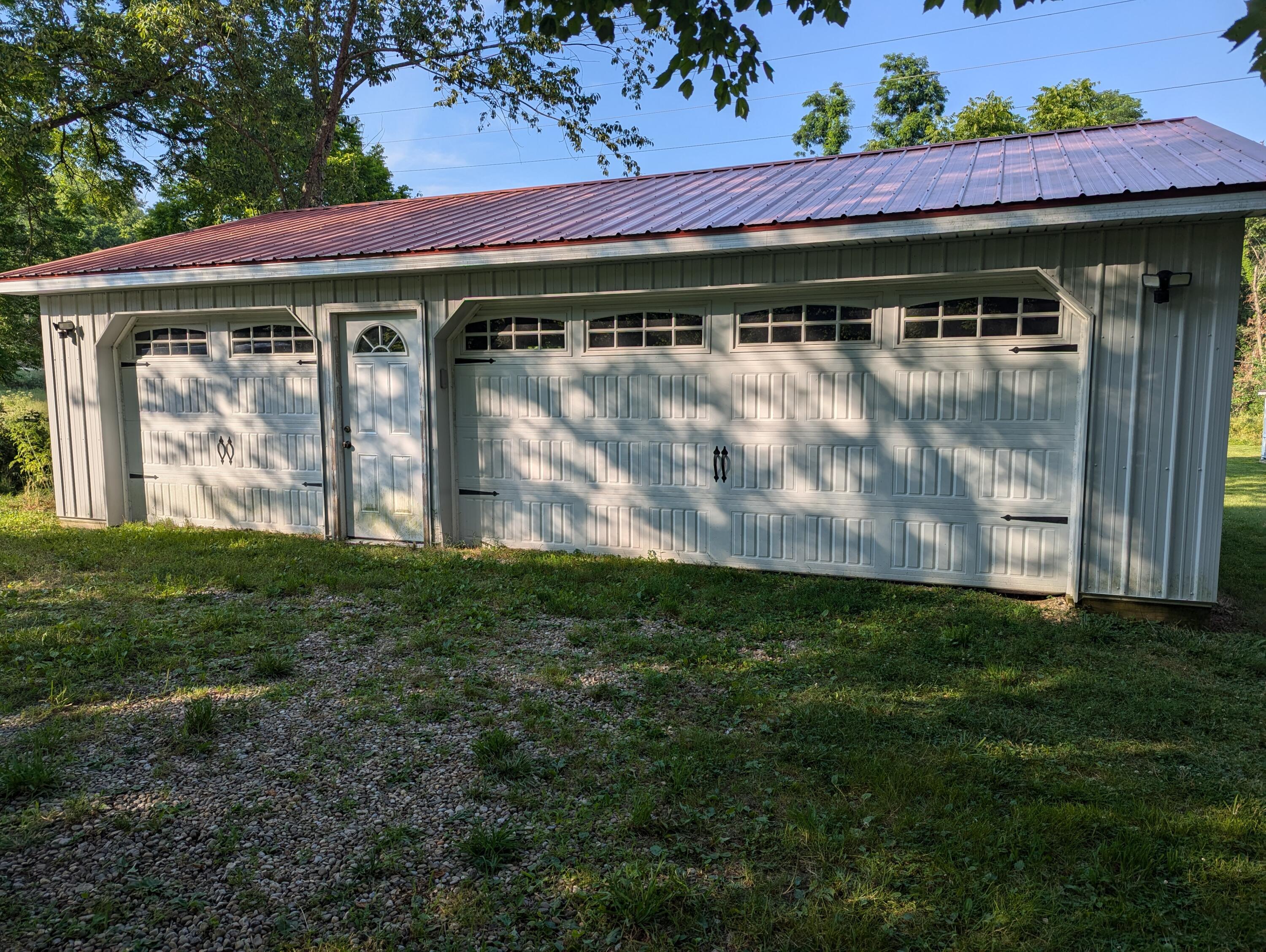 8740 Colgin Road Howard, OH 43028 - Photo 6 of 63 14