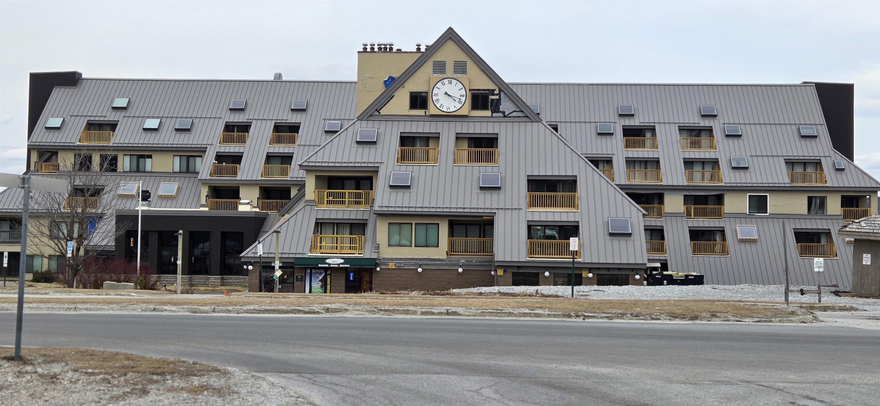133 East Mountain Road, Unit 3D15 Killington, VT 05751 - Photo 3 of 37