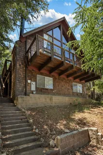 $589,000 | 1361 St Anton Drive, Lake Arrowhead, CA 92352