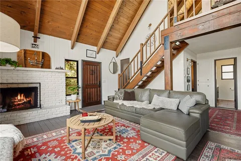 $589,000 | 1361 St Anton Drive, Lake Arrowhead, CA 92352