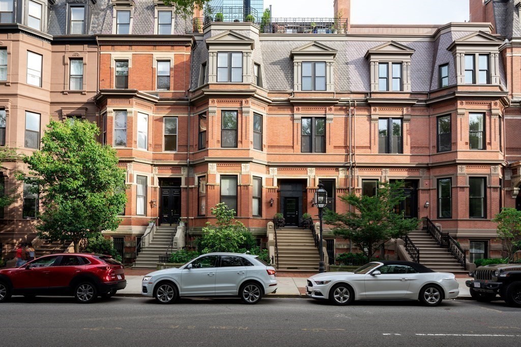 120 Commonwealth Avenue, Unit 3 Boston, MA 02116 - Photo 9 of 12