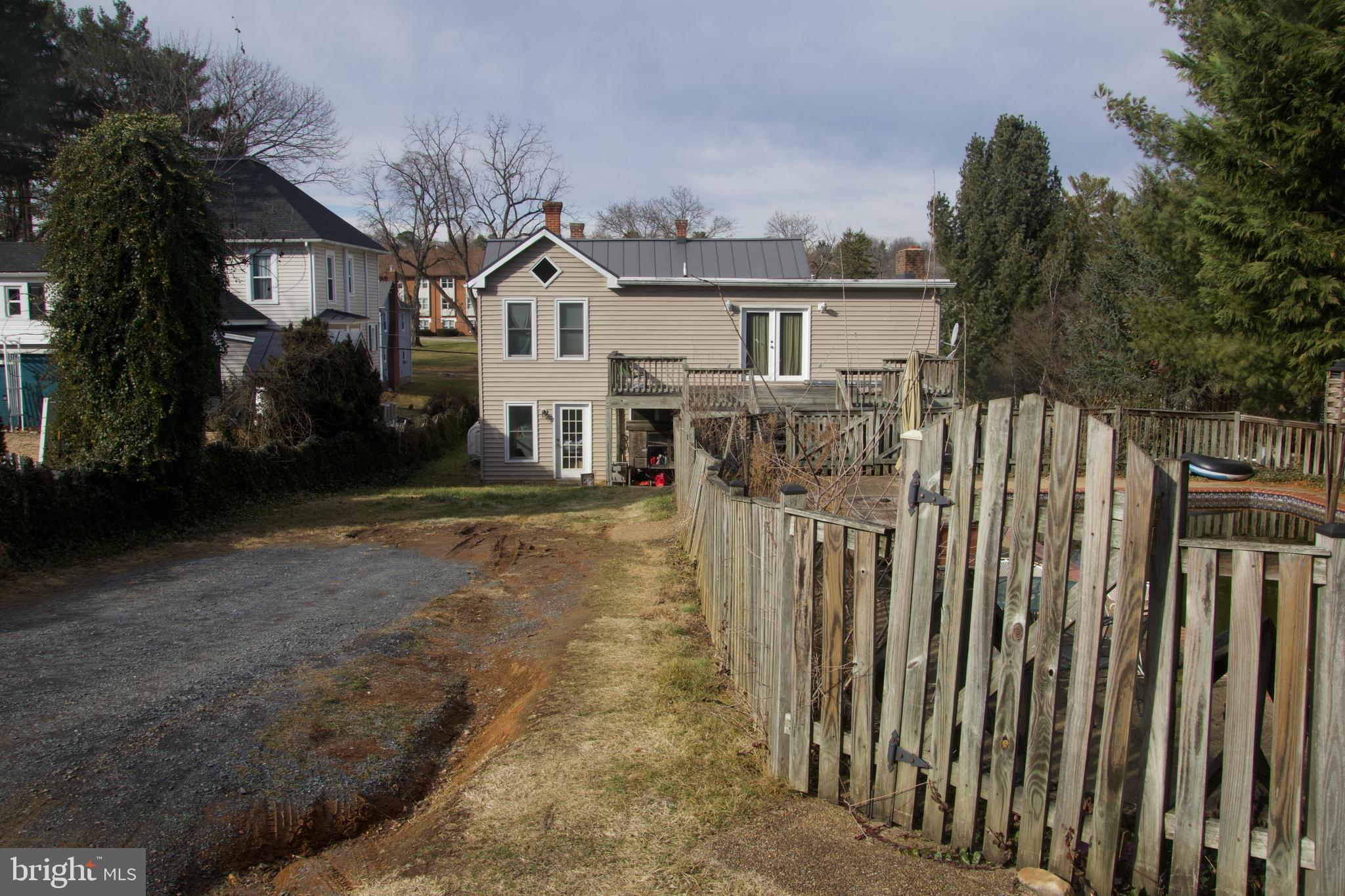 521 South Main Street Woodstock, VA 22664 - Photo 11 of 19