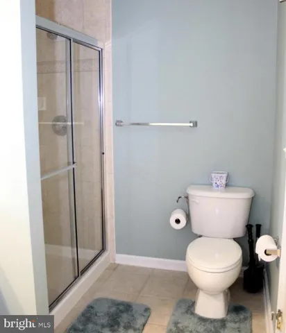 a bathroom with a toilet