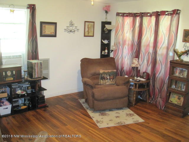 23 Prichard Road Coldwater, MS 38618 - Photo 7 of 17 IMG_0245