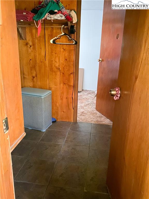 363 Hudson Road Sparta, NC 28675 - Photo 9 of 32 Gallery Image 9