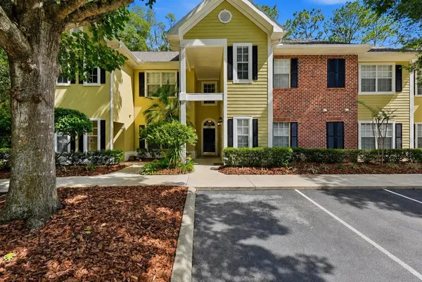 $249,900 | 10000 Southwest 52nd Avenue, Unit 71, Gainesville, FL 32608