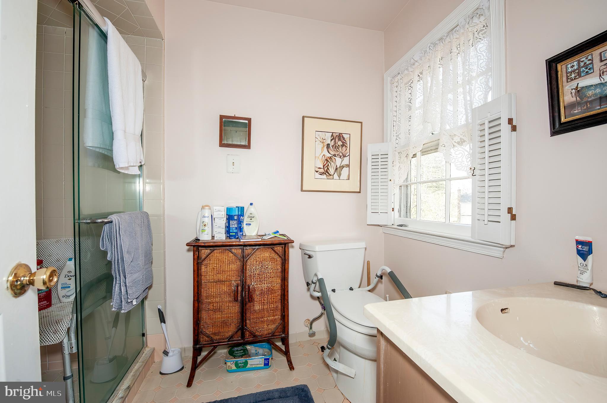 767 Gulph Road Wayne, PA 19087 - Photo 16 of 23 Gallery Image 16