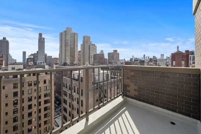$1,595,000 | 50 East 89th Street, Unit 20E | Upper East Side