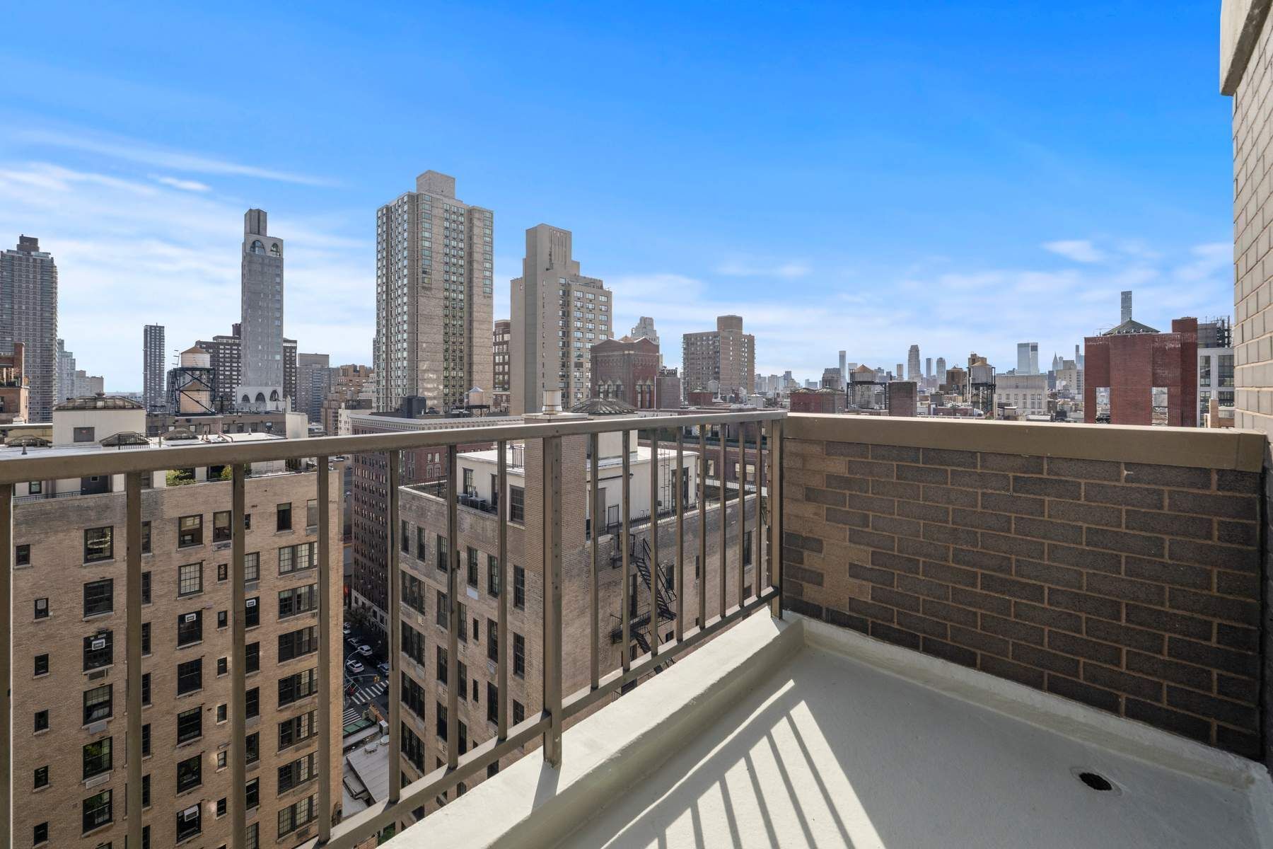 50 East 89th Street, Unit 20E Manhattan, NY 10128 - Photo 7 of 22