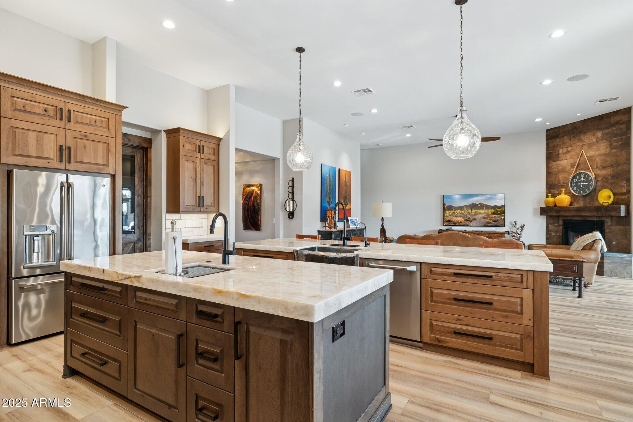 1510 East Cloud Road Phoenix, AZ 85086 - Photo 18 of 99 14-web-or-mls-1510-e-cloud-rd